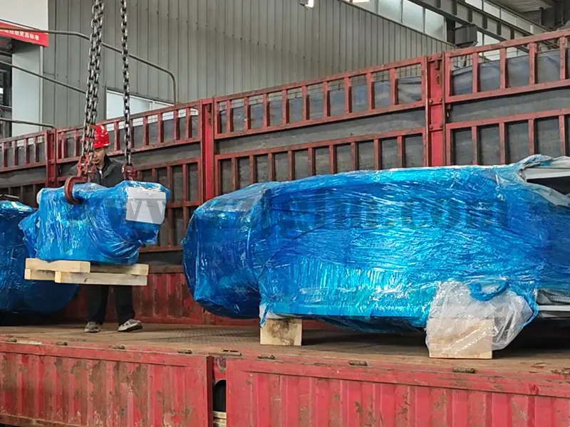 郑州精工开年忙发货,DN2000/DN2200 大口径旋球阀送往现场