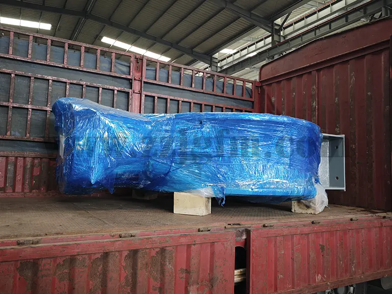 郑州精工开年忙发货,DN2000/DN2200 大口径旋球阀送往现场