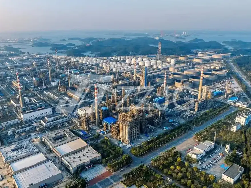 中石油电动加长杆旋球阀项目